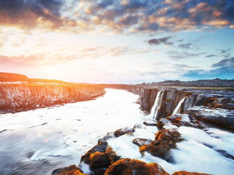 Fantastic views of Selfoss waterfall in the national park Vatnaj